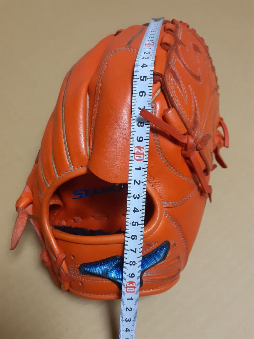 MIZUNO軟式投手用グローブ
