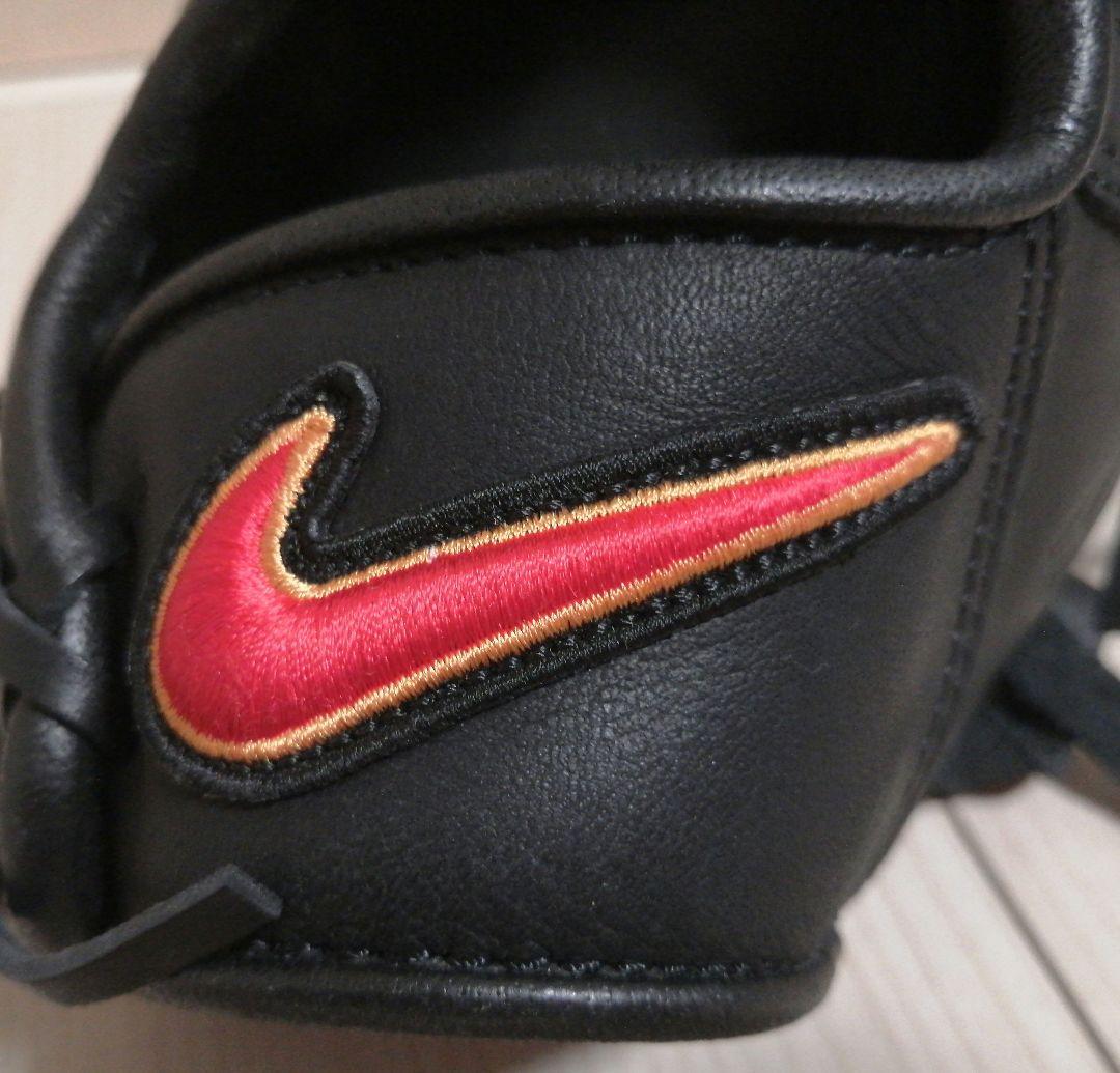 NIKE シグネチャー 上原浩治モデル 軟式投手用 ブラック 右投げ