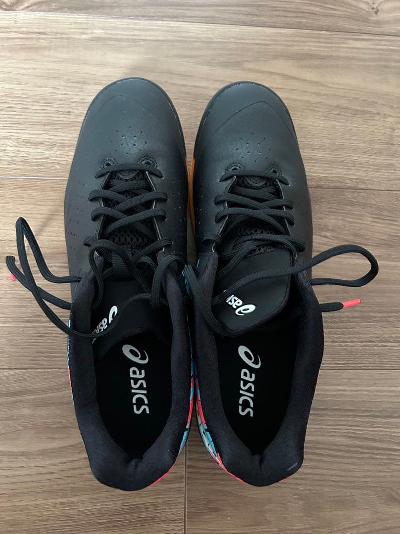 【新品未使用】asics フットサルシューズ 黒/青/赤
