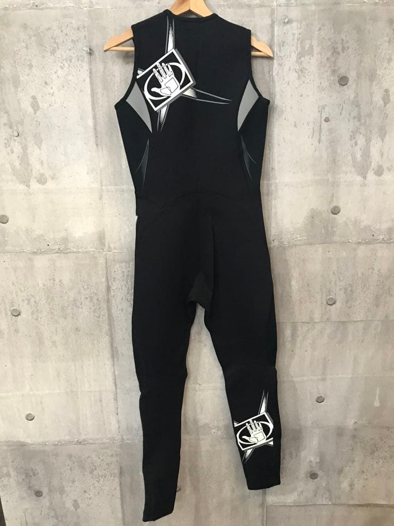 新品未使用品✨BODY GLOVE長袖タッパー&ロングジョン