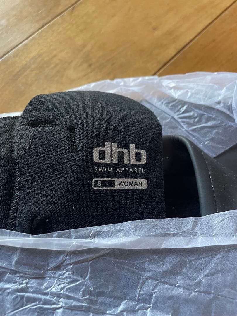 新品 dhbレディースhydron ウェットスーツ2.0トライアスロン 水泳