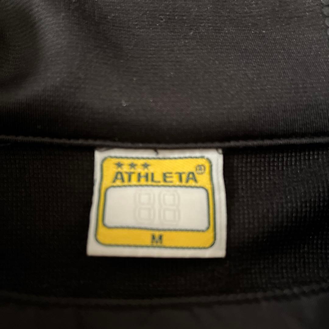 ATHLETA ブラック中綿ジャケット サムホール付き