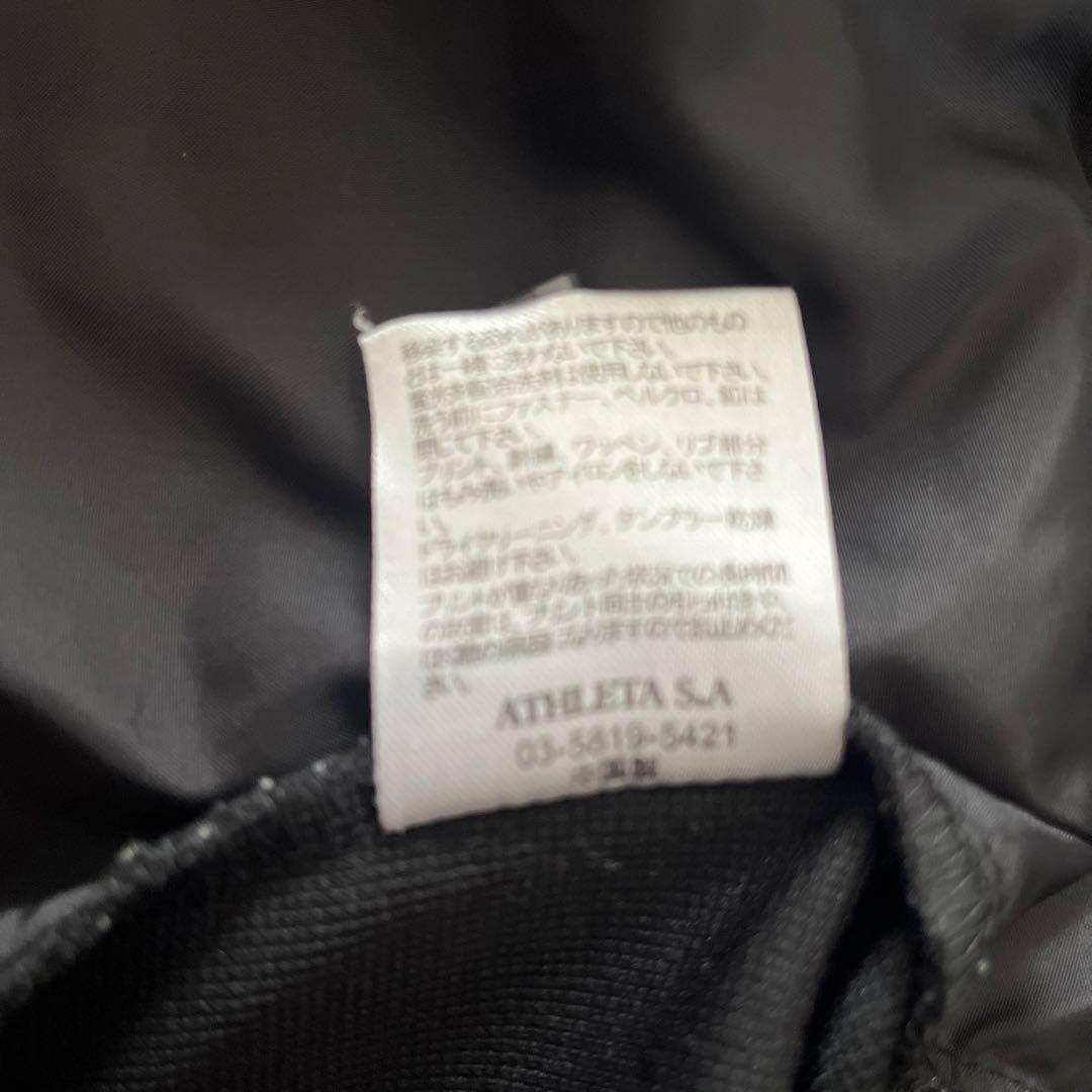 ATHLETA ブラック中綿ジャケット サムホール付き