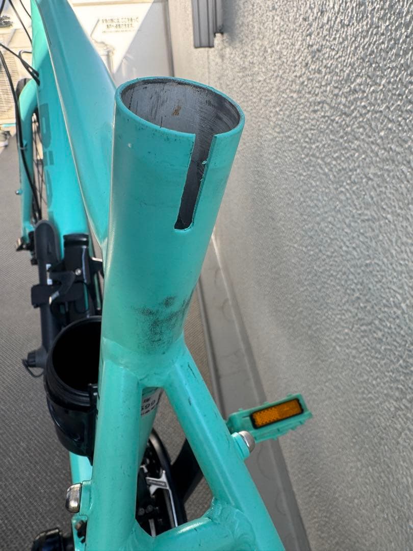 中古　Bianchi クロスバイク　C-SPORT 2 24段変速　送料込み