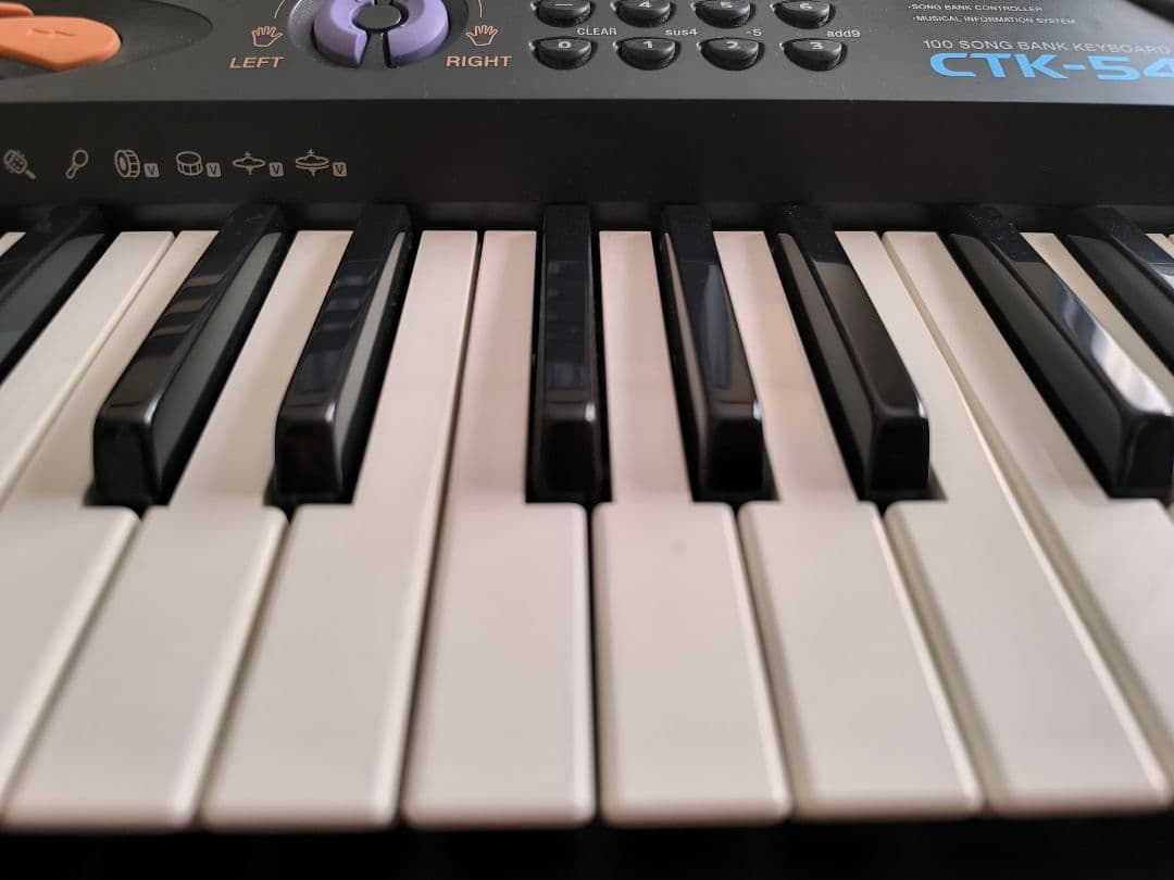 ​箱付美品 CASIO CTK-541 61鍵盤 電子キーボード