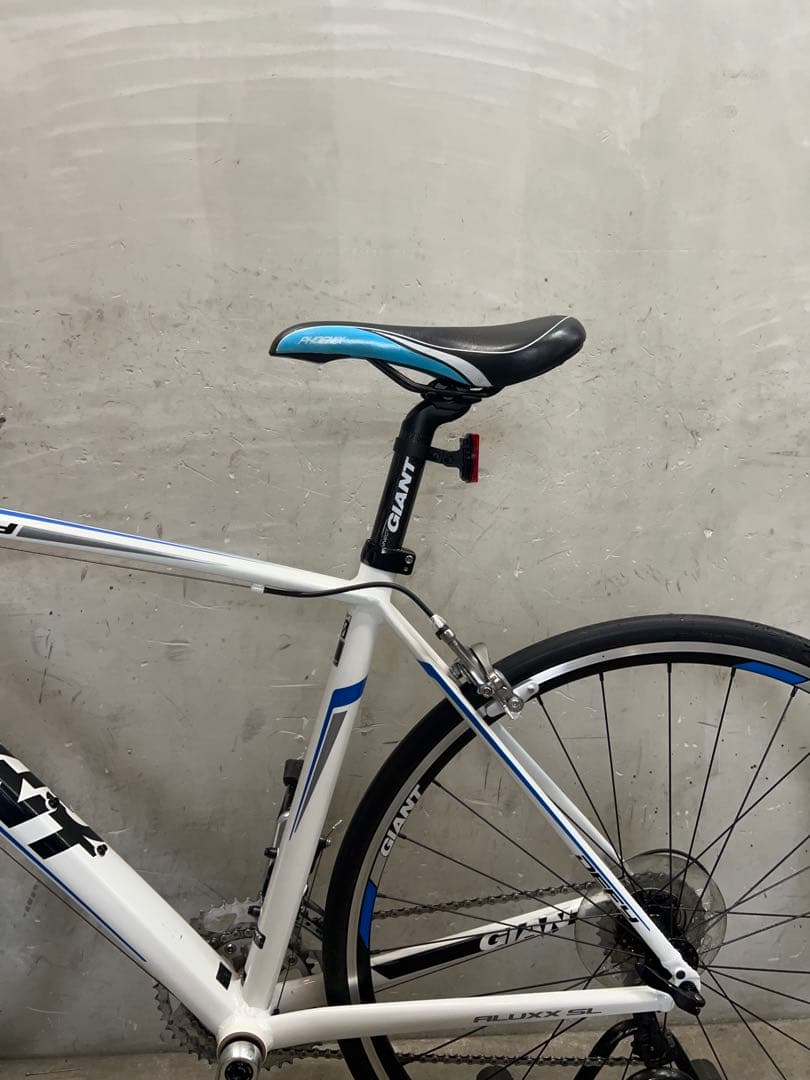 ロードバイク　GIANT DEFY 0 ジャイアント　DEFY 0