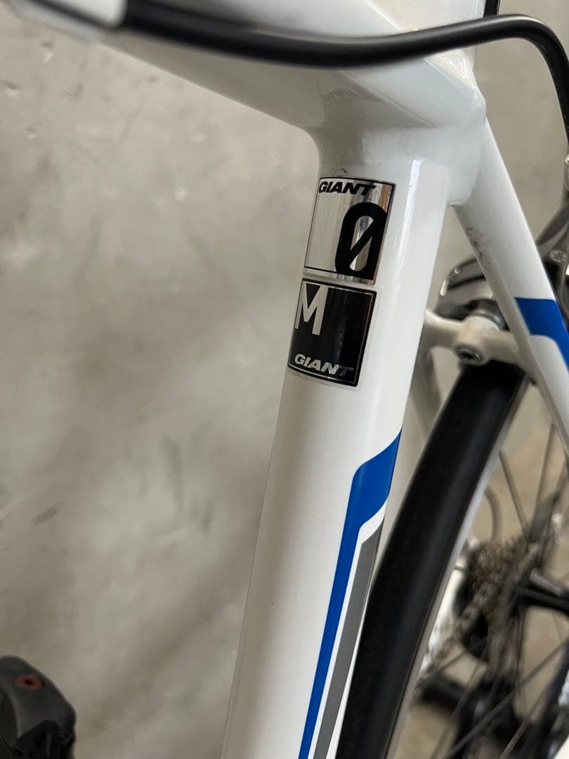 ロードバイク　GIANT DEFY 0 ジャイアント　DEFY 0