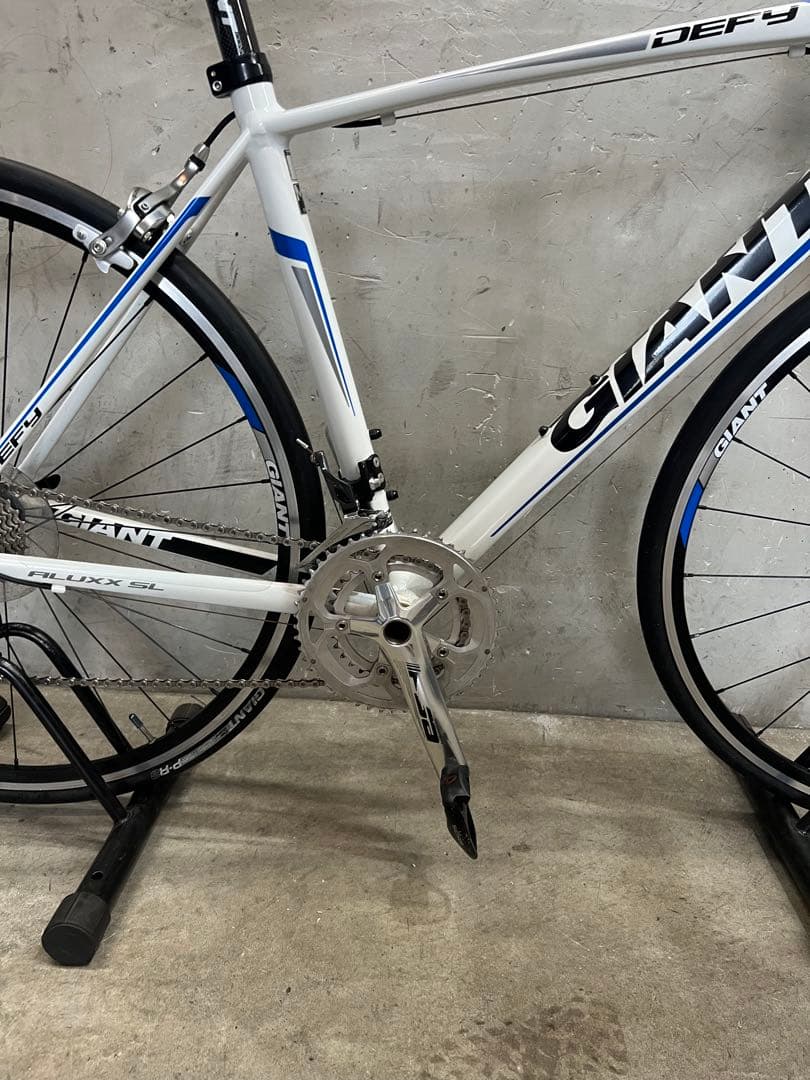 ロードバイク　GIANT DEFY 0 ジャイアント　DEFY 0
