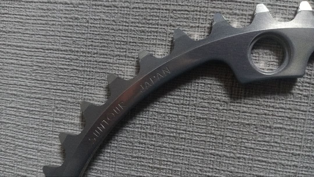 PCD144 SUNTOUR SUPERBE チェーンリング42Tサンツアー薄歯