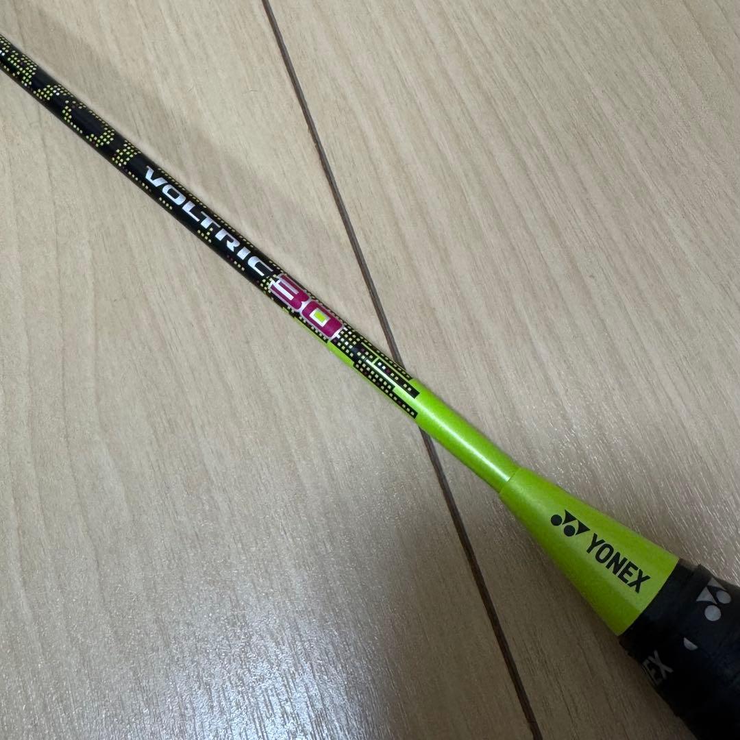 YONEX VOLTRIC 30 バドミントンラケット