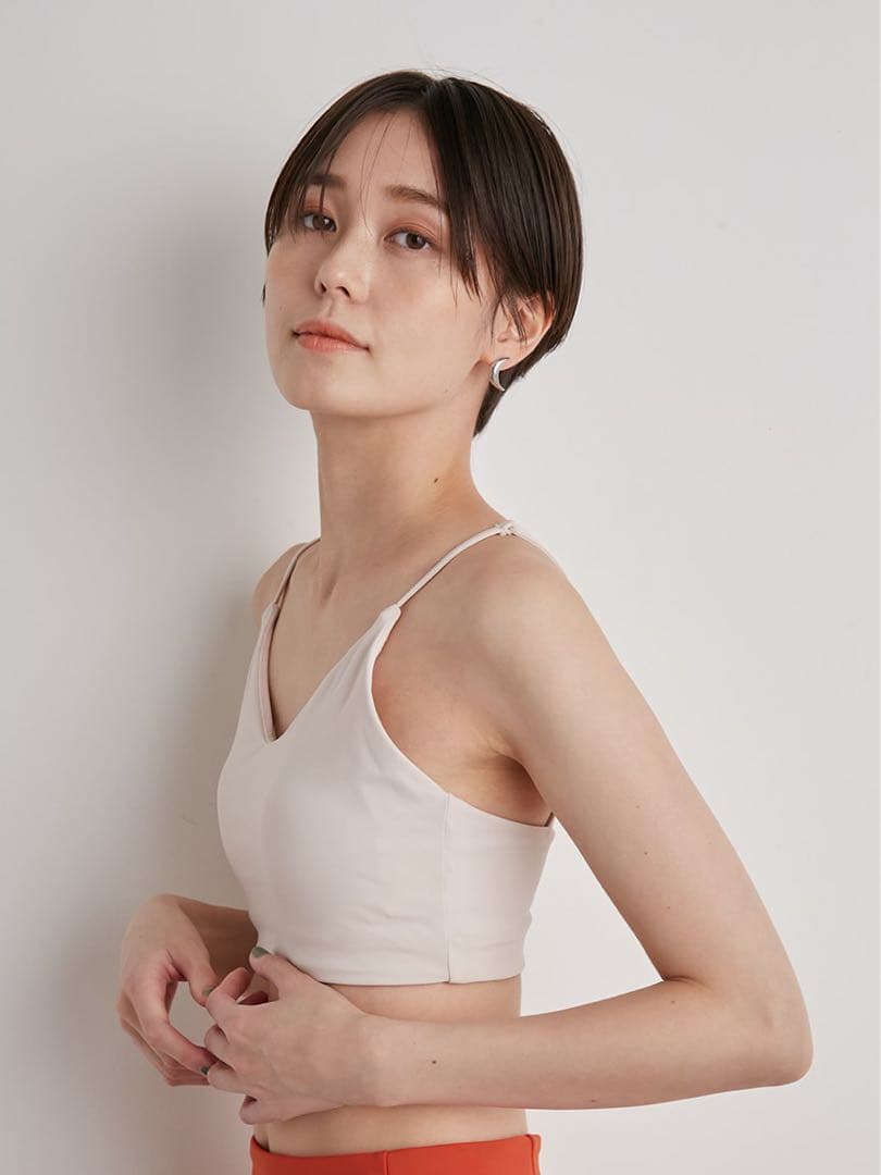 エミヨガ新品2点セット❗️サステナレッチショートブラトップ＆サステナレッチレギンス