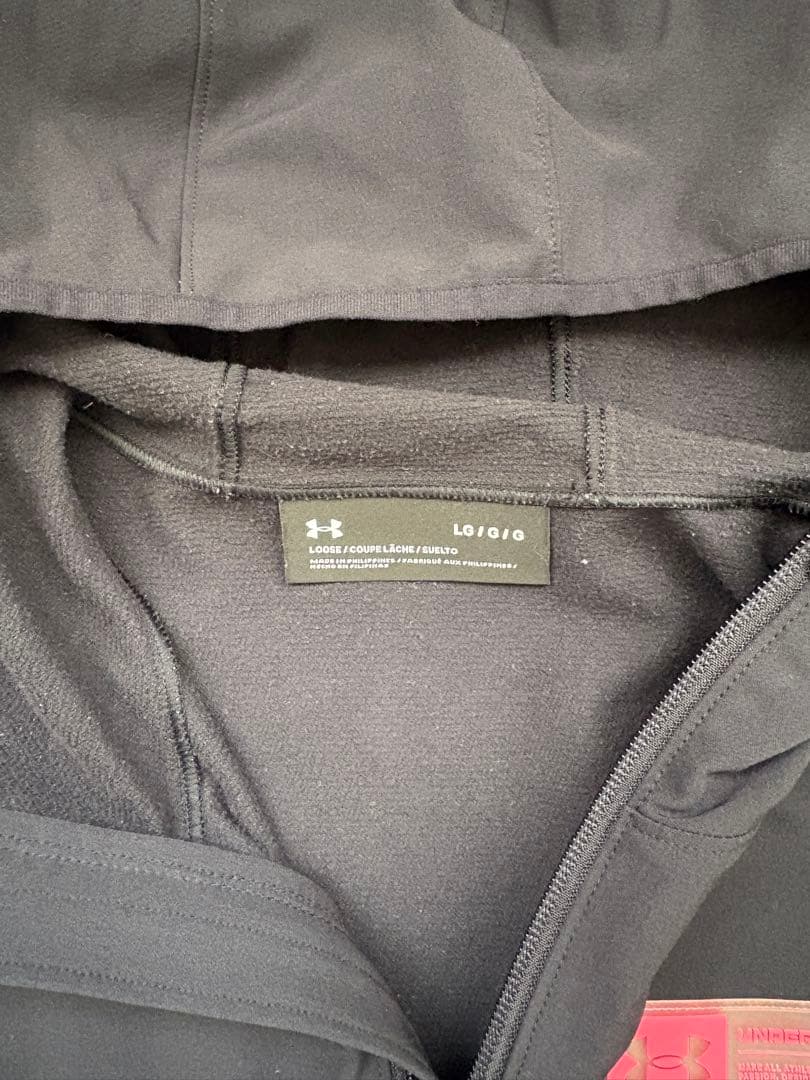 UNDER ARMOUR STORMストレッチ　Lサイズ
