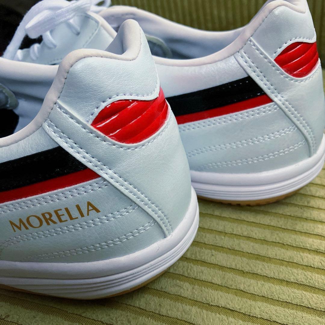 ミズノMORELIA IN フットサルシューズインドア28cm 新品
