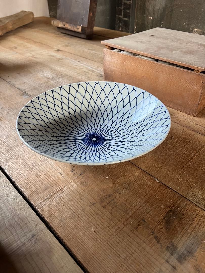 実家整理　古い大鉢
