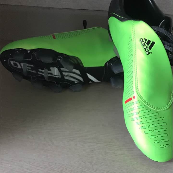 シューズ F30 FG