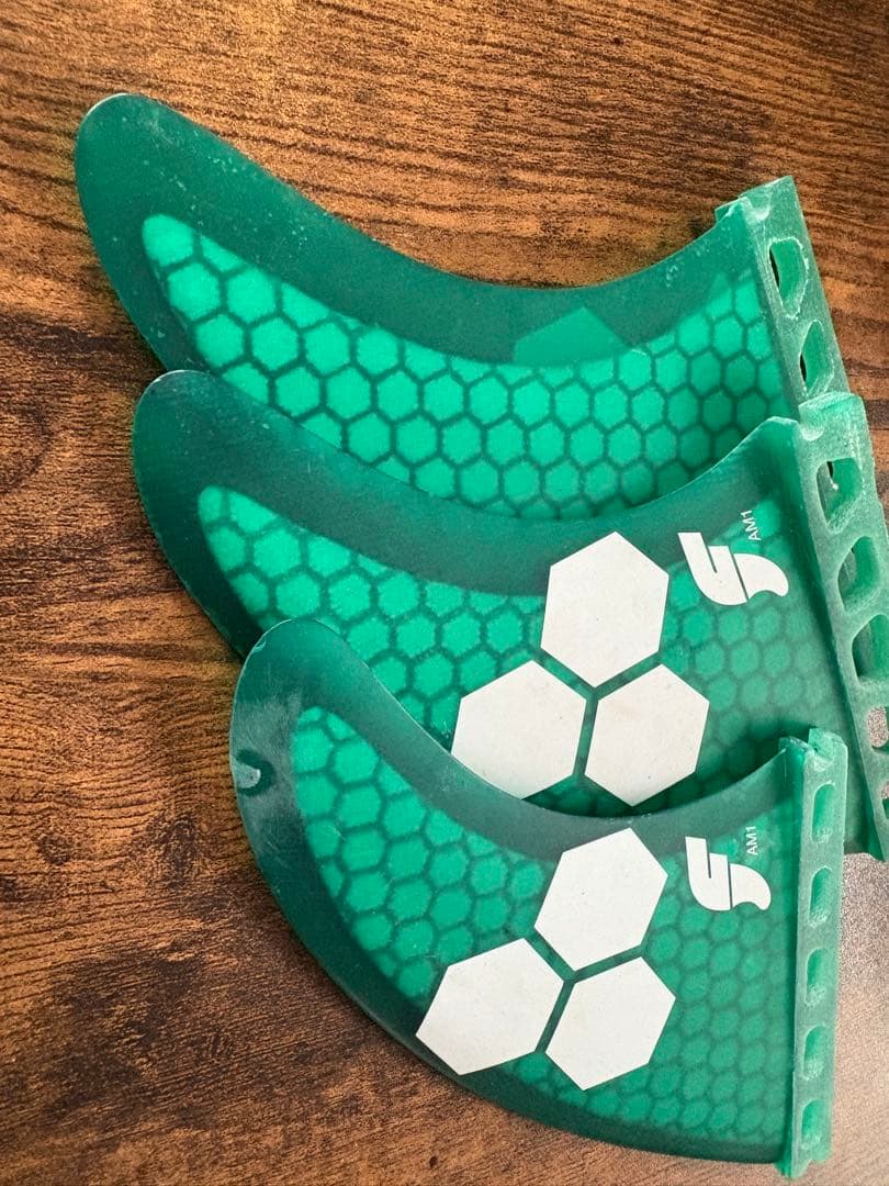 futures AM1 フィン　Mサイズ
