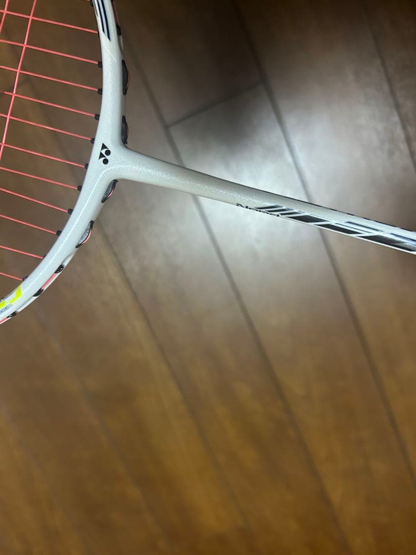 桃田賢斗モデルアストロクスプロ99 ヨネックス　バドミントンラケット　YONEX