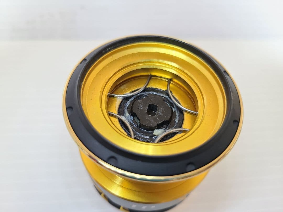 ツインパワー 4000MXG スプール