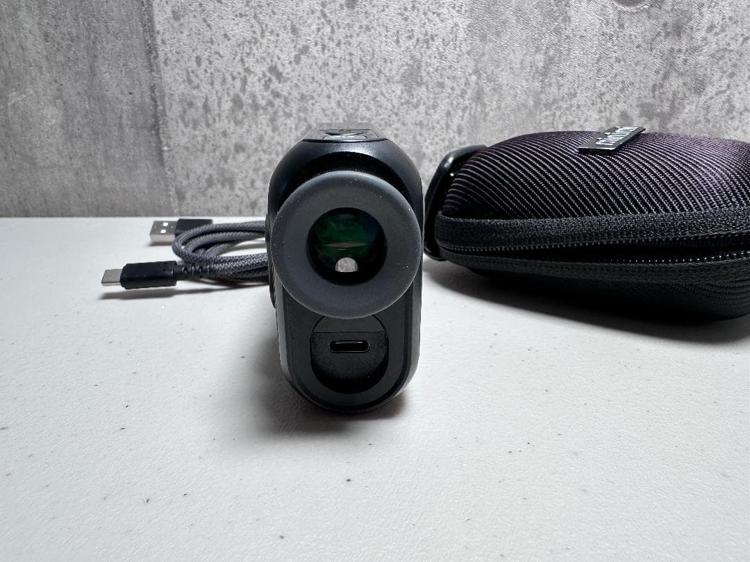 CaddyTalk minimi LT ゴルフ用レーザー距離計 収納ケース付き