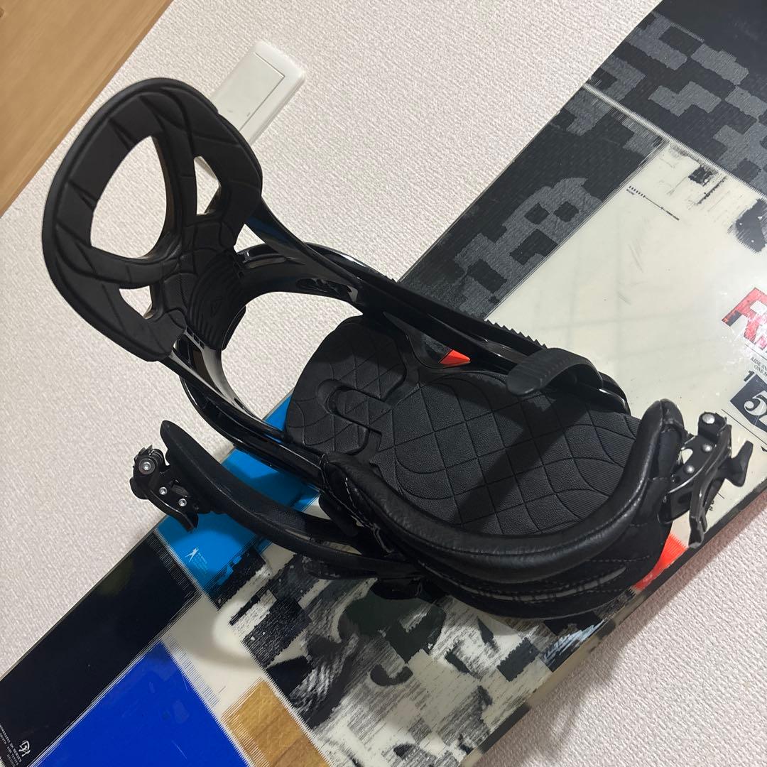 スノーボードセット（板、ビンディング、ケース）