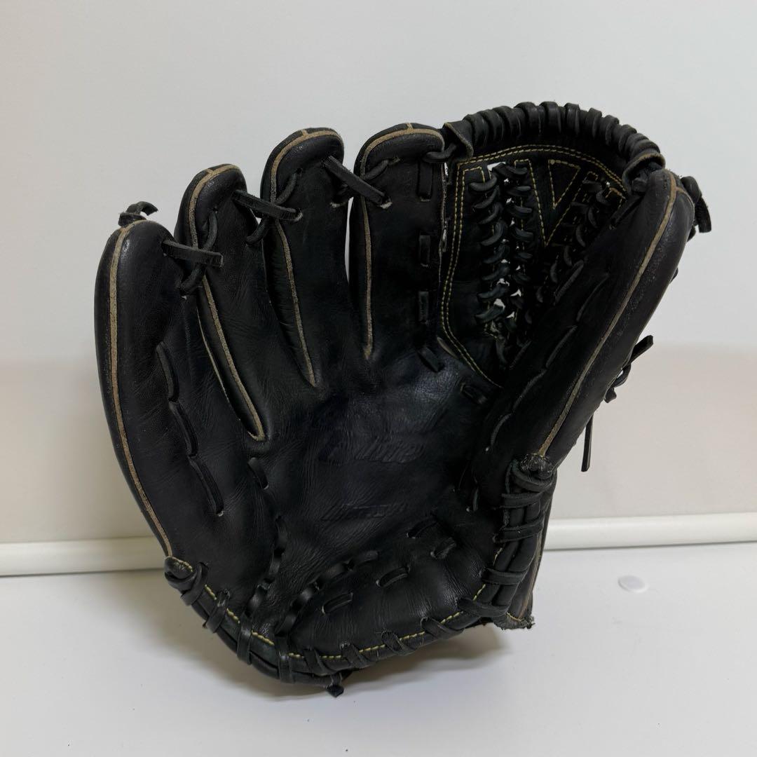 ミズノ　グローバルエリート 軟式　投手ピッチャー用グローブ 左投げ　サウスポー