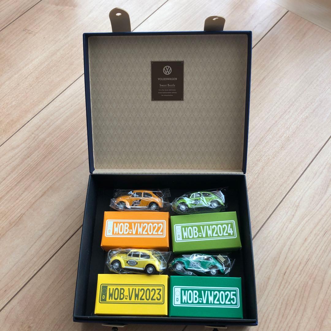 VW Beetle ワーゲン　トラベル　ビートル　トランク　モロゾフ　ミニカー