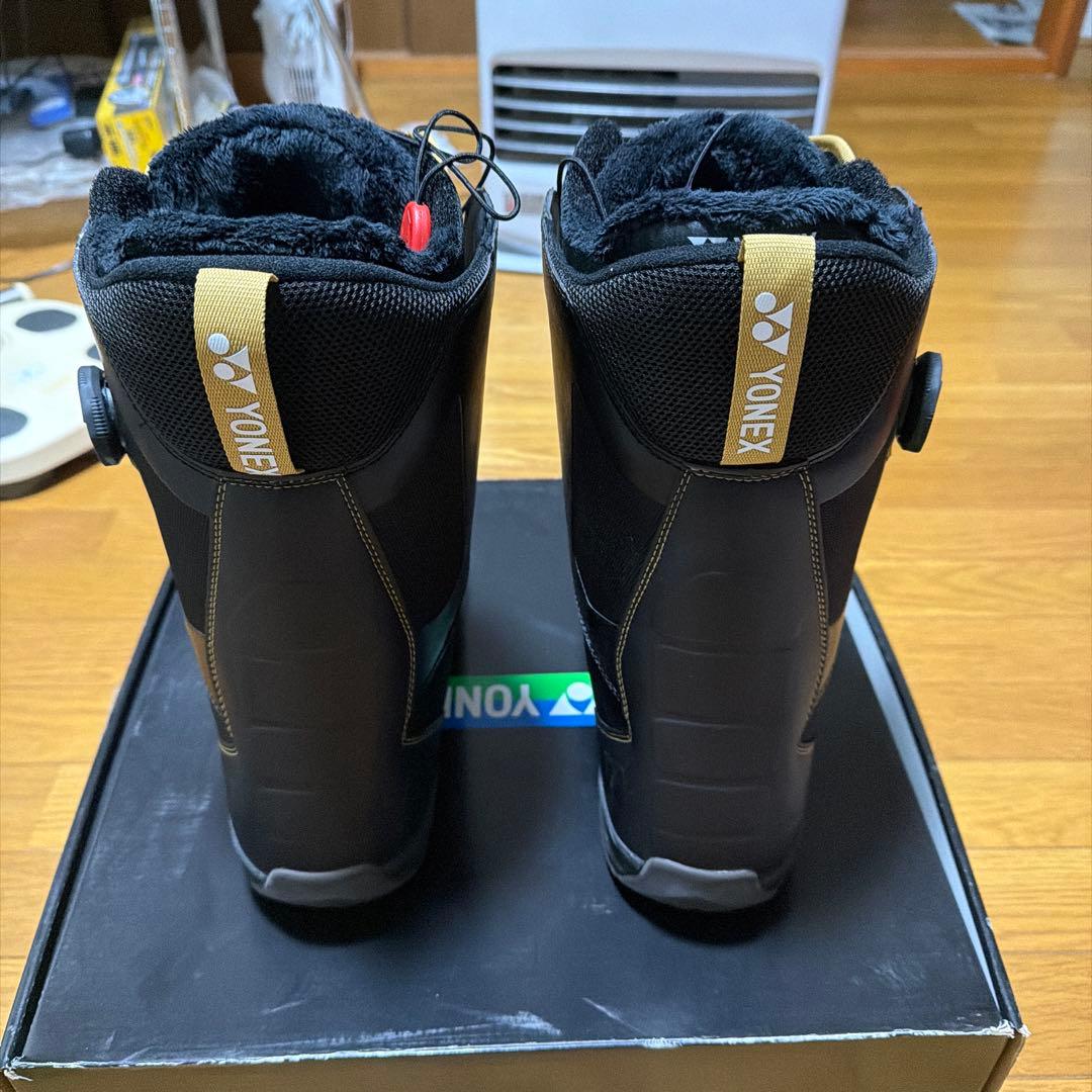 ヨネックス　スノーボードブーツ
