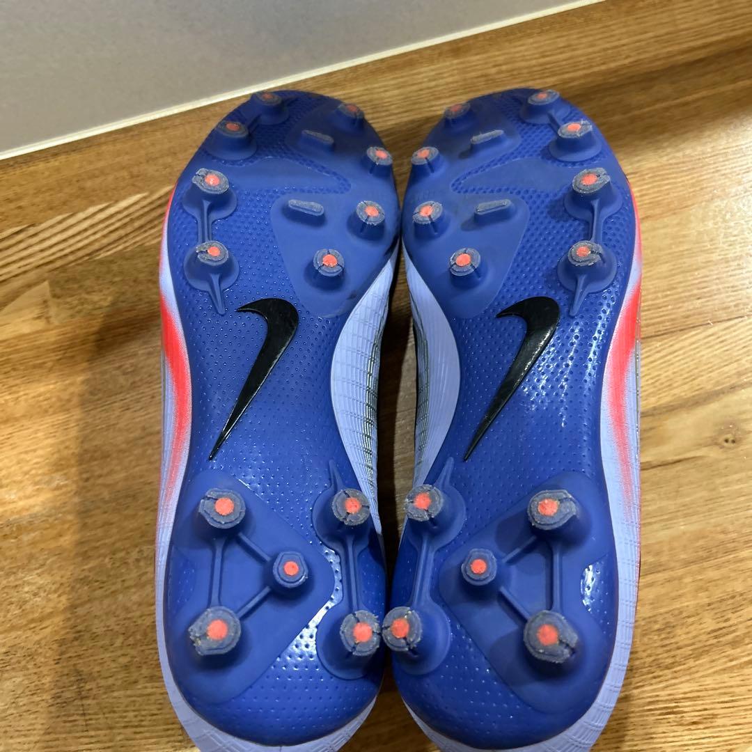 NIKE ナイキ　サッカー　スパイク