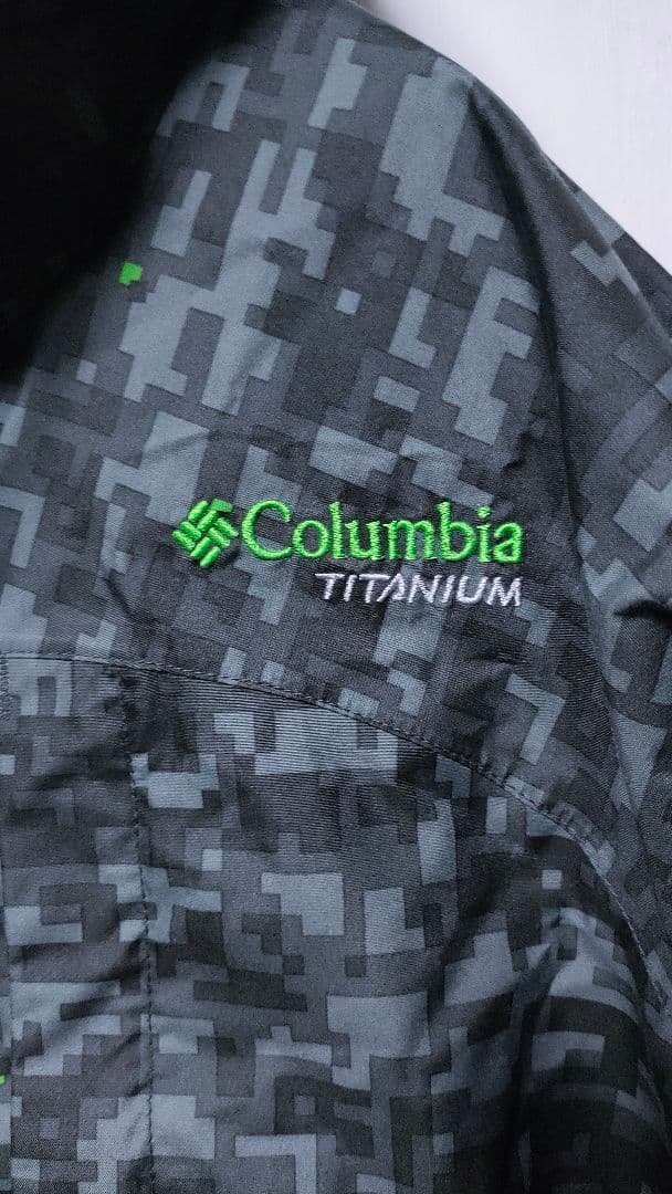 【コロンビア Columbia】 スノーボードウェア メンズ 総柄