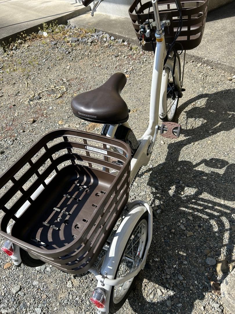 [引き取り、県内配送可能　熊本県八代市] ラクっとワゴン　電動アシスト三輪車