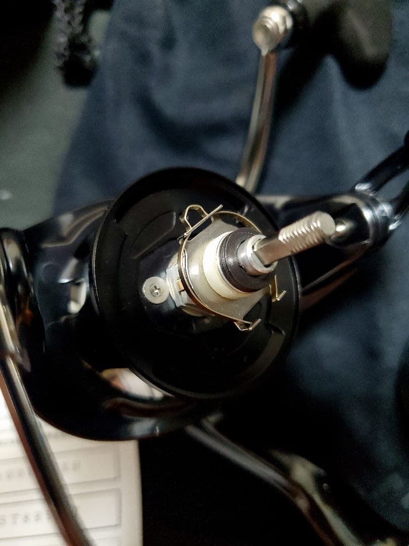 ym Daiwa 美品セルテートLT4000-CXH スピニングリール