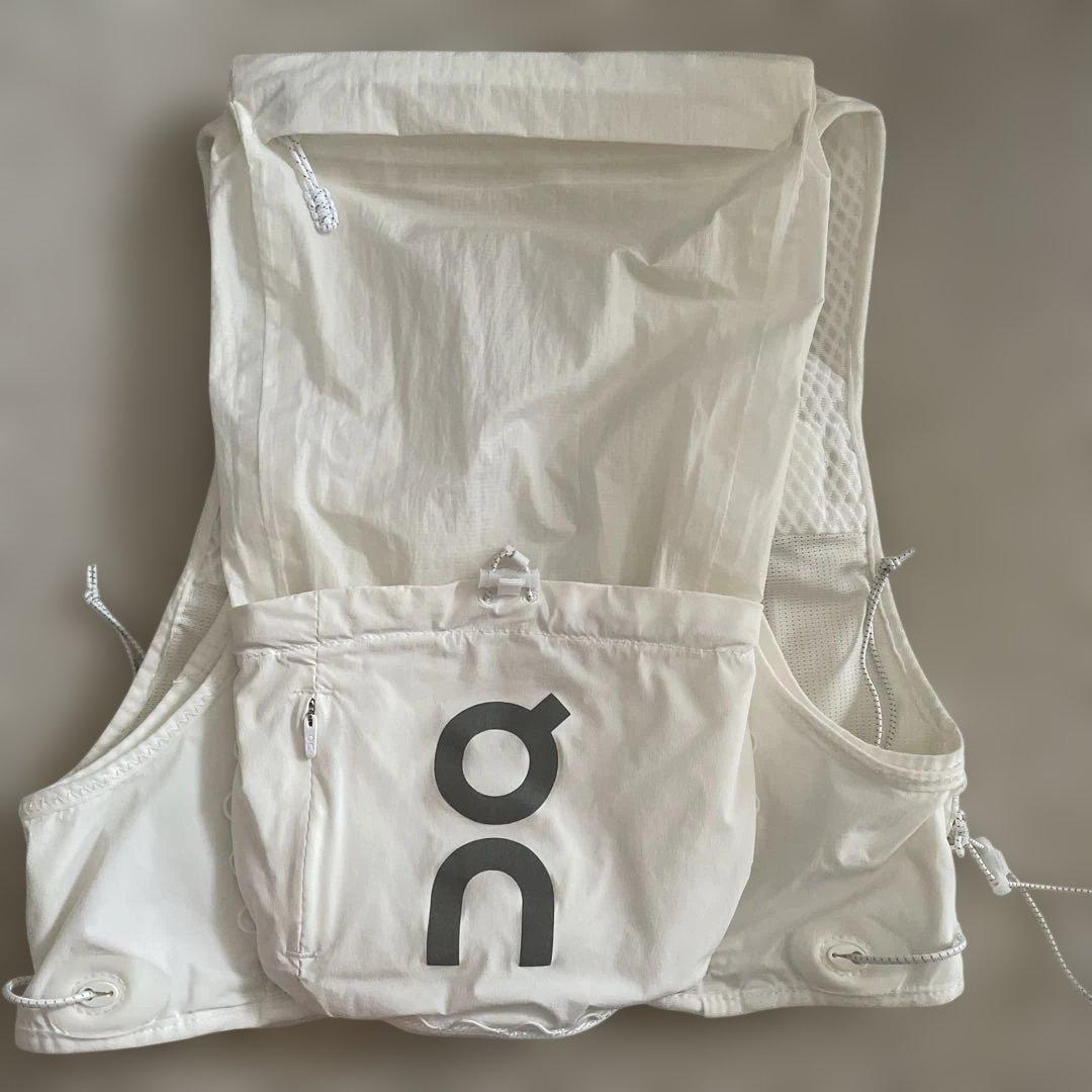 On Ultra Vest 10L オン　ウルトラベスト　S ※フラスクなし