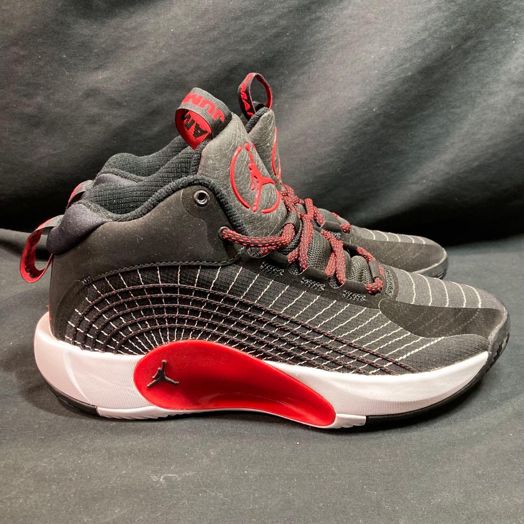 【美品】NIKE ジョーダン ジャンプマン 2021 サイズUS8