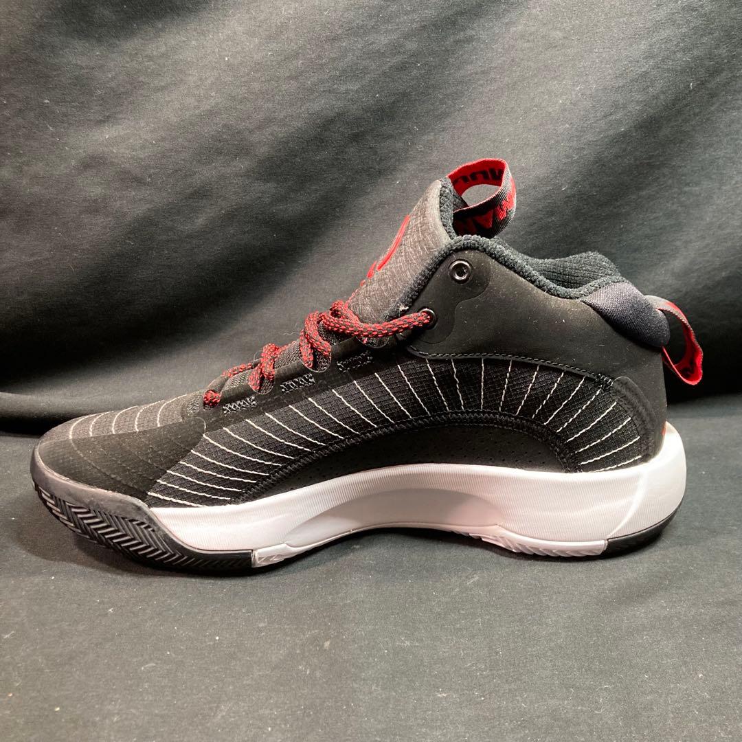 【美品】NIKE ジョーダン ジャンプマン 2021 サイズUS8