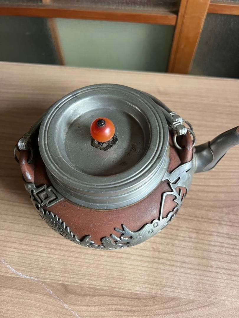 中国宜興紫砂壺 錫包細工 魚龍紋 茶壺 急須 古玩 茶道具 アンティーク