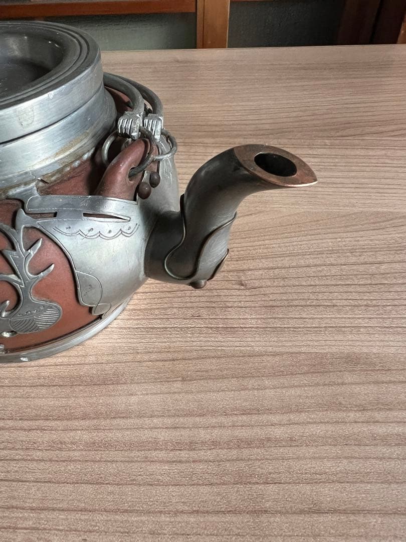 中国宜興紫砂壺 錫包細工 魚龍紋 茶壺 急須 古玩 茶道具 アンティーク