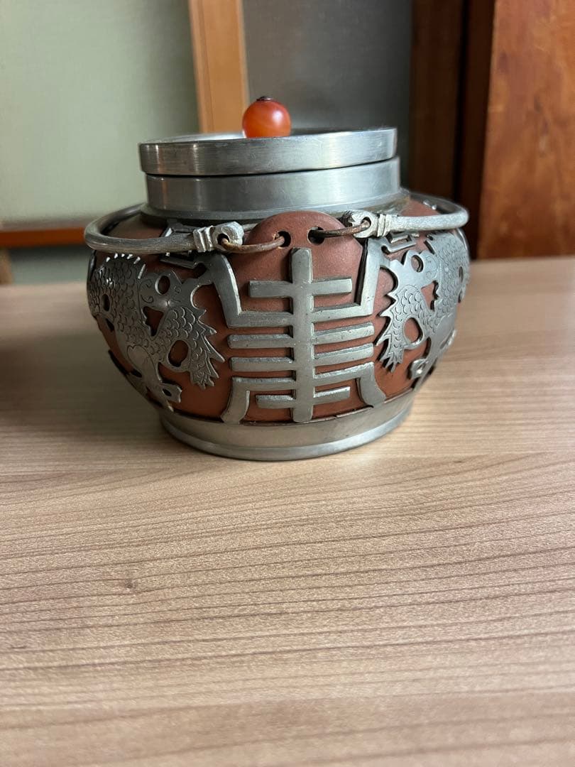 中国宜興紫砂壺 錫包細工 魚龍紋 茶壺 急須 古玩 茶道具 アンティーク