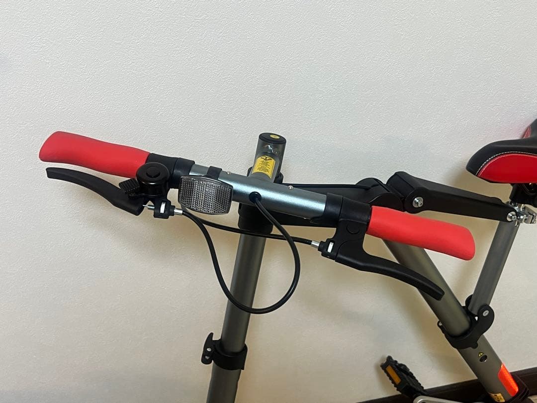 A-bike Cityノーパンクタイヤ・折りたたみ自転車 シルバー/レッド