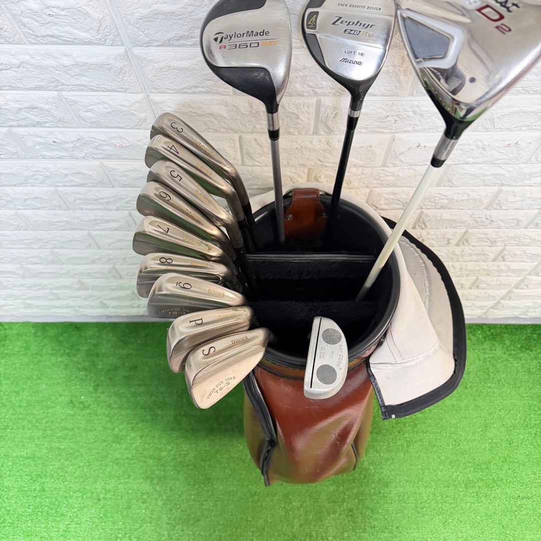 ゴルフセット　すぐ使える　Daiwa タイトリスト　飛距離抜群　メンズ　右打ち