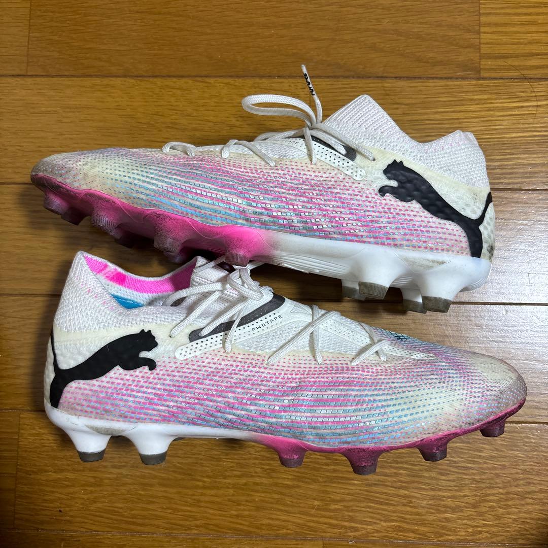 プーマ　フューチャーアルティメットHGAG 26.5cm