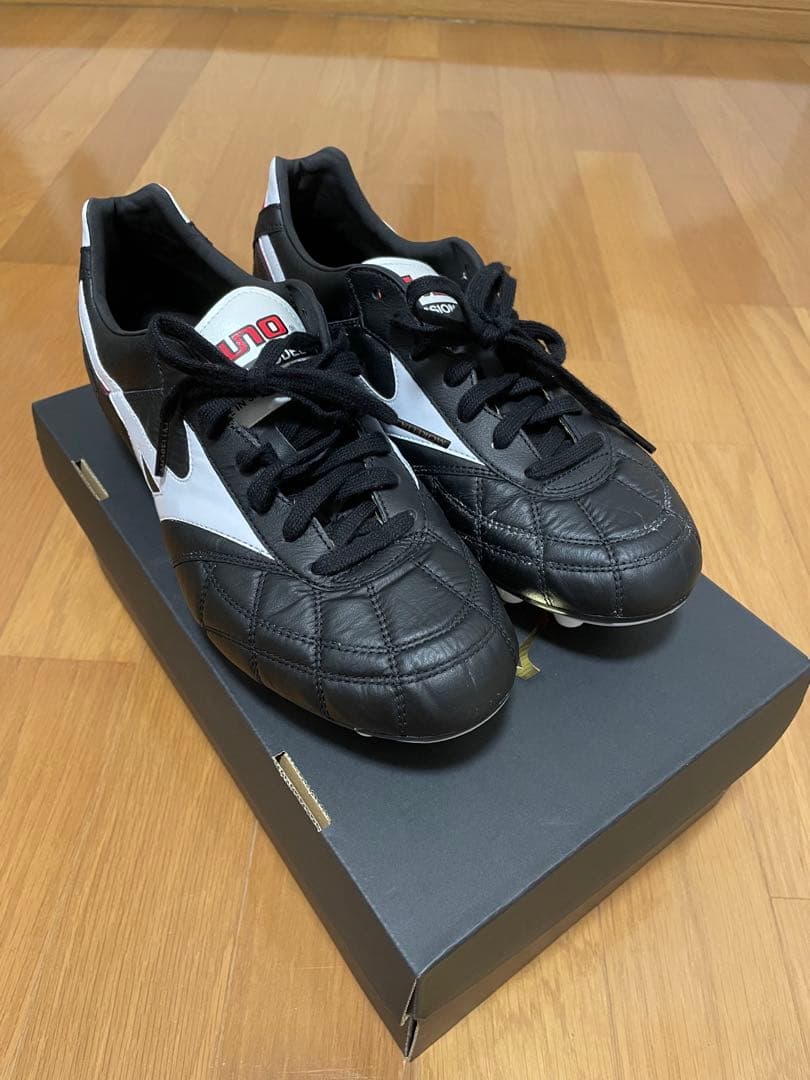 期間限定⭐︎お値下中⭐︎MIZUNO モレリア 2 JAPAN《25.5cm》