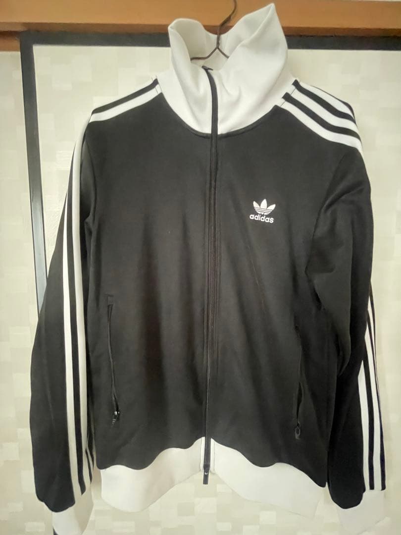 adidas のベッケンバウアー トラックジャケット黒/白