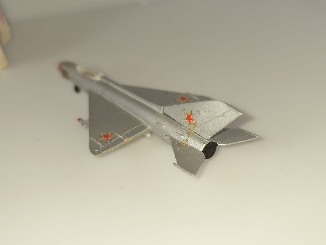 当時物 バックマン トミー ミニプレーン 航空機模型 MIG-21C 戦闘機