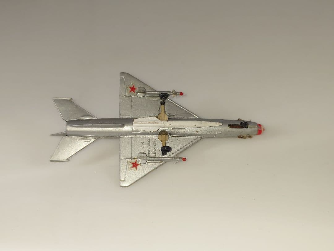 当時物 バックマン トミー ミニプレーン 航空機模型 MIG-21C 戦闘機