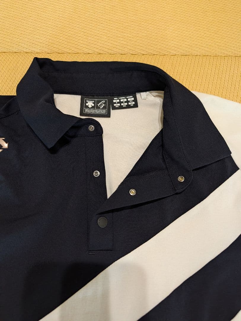 黒白ポロシャツ メンズ ゴルフウエア DESCENTE GOLF