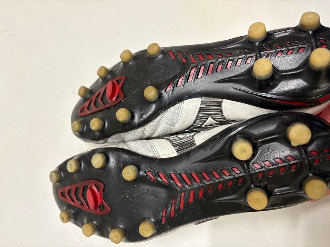 Mizuno Morelia 4サッカーシューズ