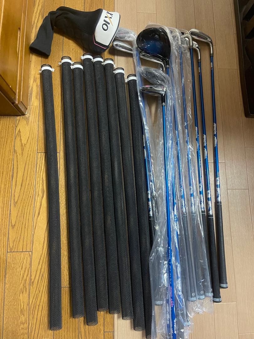 中古品 XXIO レディースゴルフクラブセット 12本