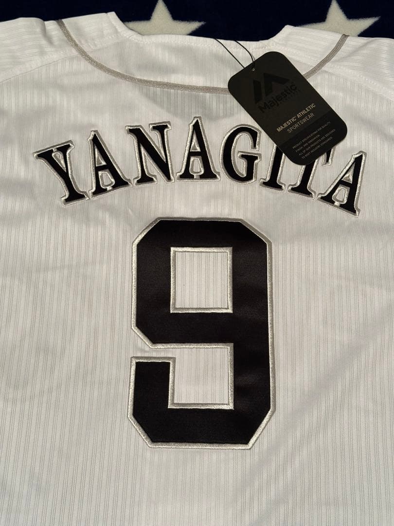 ソフトバンクホークス柳田選手ユニフォーム