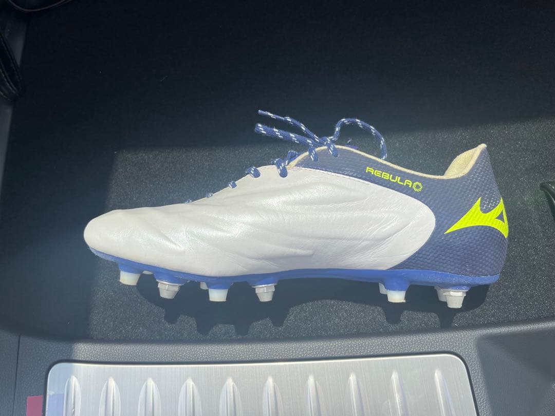 Mizuno REBULA サッカーシューズ スパイク