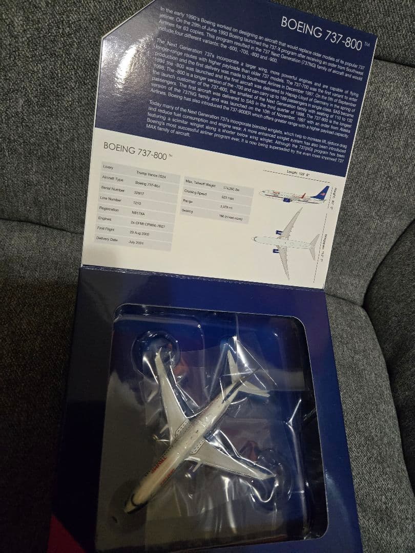 トランプ陣営専用機 B737-800W 1/400 GEMINIJETS